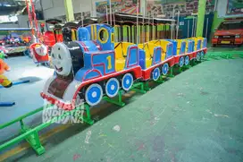 odong odong kereta lantai thomas