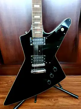 Gitar model Explor Metallica