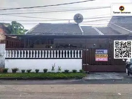 Rumah Taman Kota Jakarta Barat, SHM, Hadap Timur, 3+1 KT, 200 m²