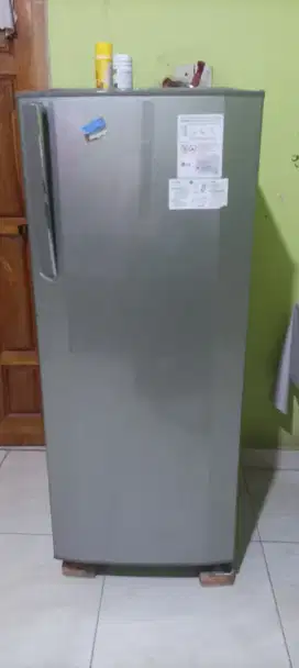 Dijual Freezer LG murah