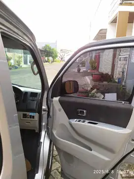 Daihatsu Luxio type X 2014 akhir