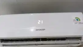 Di jual AC Sharp 1/2pk