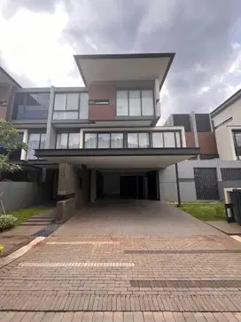 Rumah Mewah Full furnish Cluster LYNDON Navapark