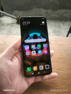 Xiaomi 12T 8/256gb batangan tinggal pakai no minus