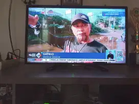 Bismillah mau juall TV lama gak di pake kondisi mulus