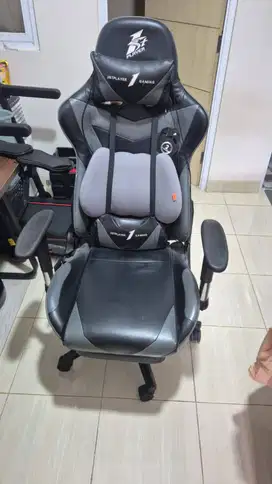 1st Player FK3 Gaming Chair - Kursi Gaming