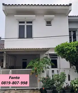 Rumah Kokoh Semi Furnished 2 lantai di Sektor 4 Bintaro AM-16523