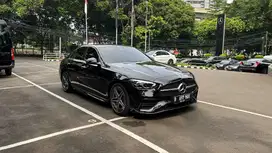 [TERMURAH BU] Mercedes Benz C300 NIK 2022