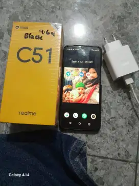 Dijual realme C51 fullset 4/64 fast charging.