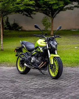 Benelli TNT 249s
