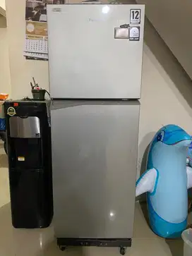 Kulkas merk Panasonic Inverter