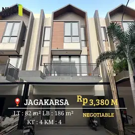 Dijual Rumah Scandinavian Cluster Semi Furnish di Jagakarsa Jakarta