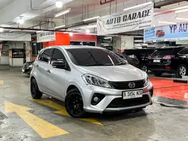 [km 68rb] DAIHATSU SIRION 2019 AT tangan pertama