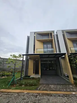 DIJUAL RUMAH BARU SIAP HUNI TANAKAYU SVASTI BSD CITY LOKASI OKE