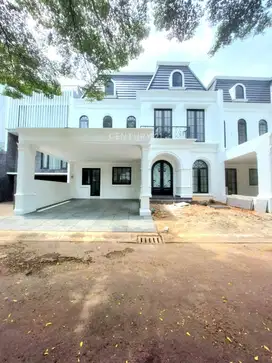 Rumah Baru Dengan Kolam Renang Di Bintaro Jaya  8405