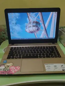 Laptop Asus siap pakai