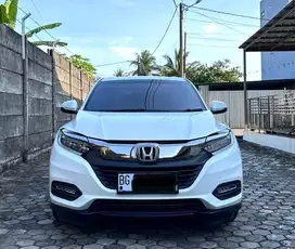 [Dp 20jt] Honda Hrv E SE matic 2019 km rendah 40rb full Orisinil mulus