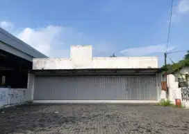 TEMPAT USAHA RAYA JERUK EX MINIMARKET, NOL JALAN, PARKIR LUAS