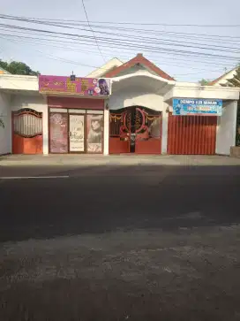 Tempat usaha ex air isi ulang