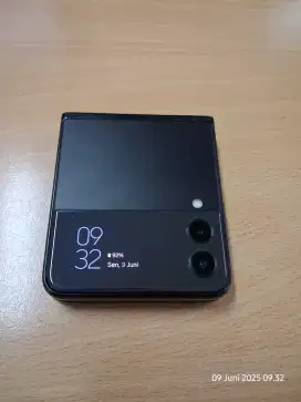 Samsung Flip 3 5G Ram 8/128 GB