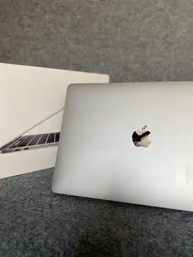 Macbook Pro 2019 13 inc ex ibox