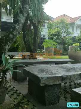 Di Jual Rumah 2 Lantai Siap Huni Depan Taman Di Citra Grand