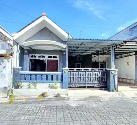 Rumah Cluster Strategis Jebres Solo
