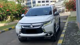 Km54rb mitsubishi pajero sport dakar 2018 putih sunroof