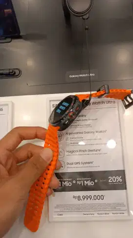 Samsung watch Ultra free handphone