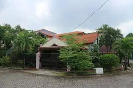 Rumah Hook di Gayungan STRATEGIS, LISTRIK 2200