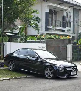 Mercedes-Benz C300 AMG 2018 (W205) 2.0 AT