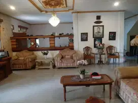 JUAL RUMAH TROPICAL GARDEN, ASRI DAN SEJUK, COCOK UNTUK USAHA