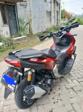 Di jual cepat motor honda adv 160 tahun 2022