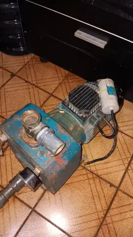 Pompa air Jetpum Grundfos J5 basic