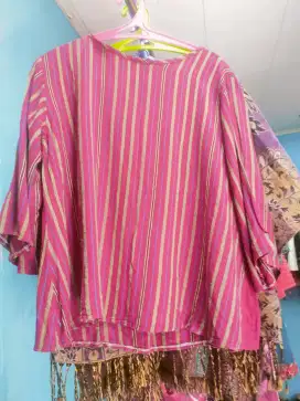 Preloved Baju Atasan 100 rb ,3 Pc Banyak Hadiah
