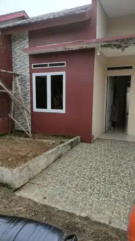 SEWA MURAH RUMAH PESONA GRAND KARAWANG 2