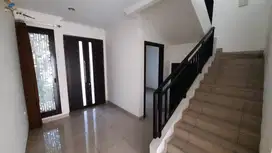 Disewakan Rumah di Summarecon Bandung Siap Huni