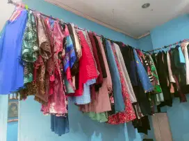 Preloved Baju Muslim mulai harga 30 rb. Banyak hadiah