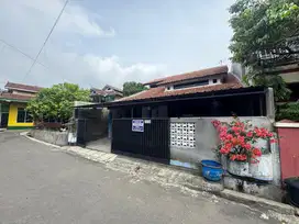 Dikontrakan Rumah 2 Lantai after Renovasi, Lokasi Strategis Ungaran