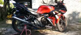 Ninja RR SE 2014 Full Standar ban masih bawaan pabrik