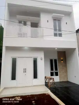 Dijual Rumah 2 Lantai Siap Huni di Kalisari Cijantung Jakarta Timur