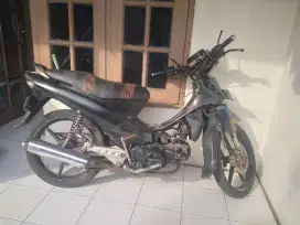 Jual  butuh motor kawasaki blitz