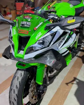 KAWASAKI NINJA ZX1OR NIK 2015