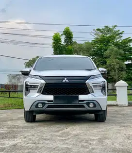 Mitsubishi Xpander 1.5 Ultimate AT 2022