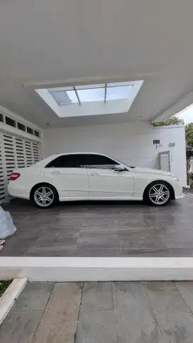 Mercedes Benz E300 Avantgarde AMG Line