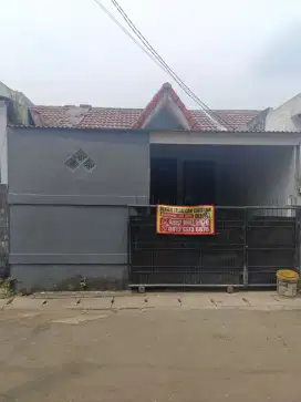 DIKONTRAKKAN RUMAH DI MUTIARA BOGOR RAYA (MBR) BLOK G2 NO 11