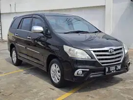 Innova G a/t 2.0 2013/2014 istimewa