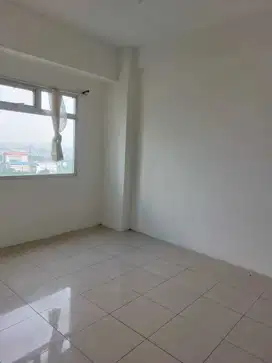 Aid - Disewa Apt GreenHill Kelapa Gading Blossom 3BR Unfurnish