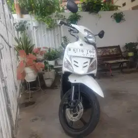 Dijual yamaha mio sporty 7,5 jt nego