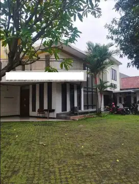 J357.Rumah kantor Mewah 2lantai Jl Kedondong Jagakarsa jaksel